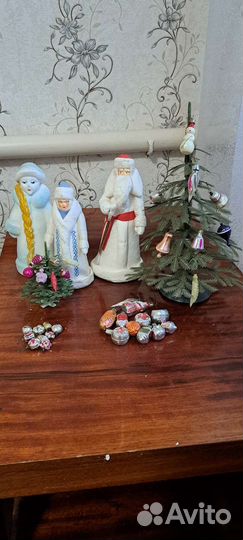 Дед Мороз СССР и Снегурочки,елки и елочные игрушки