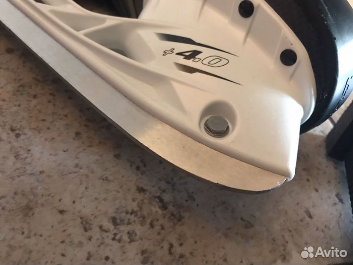 Коньки хоккейные CCM 39.5 (25,5см) пр-во Тайланд