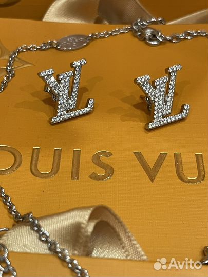 Louis vuitton украшения