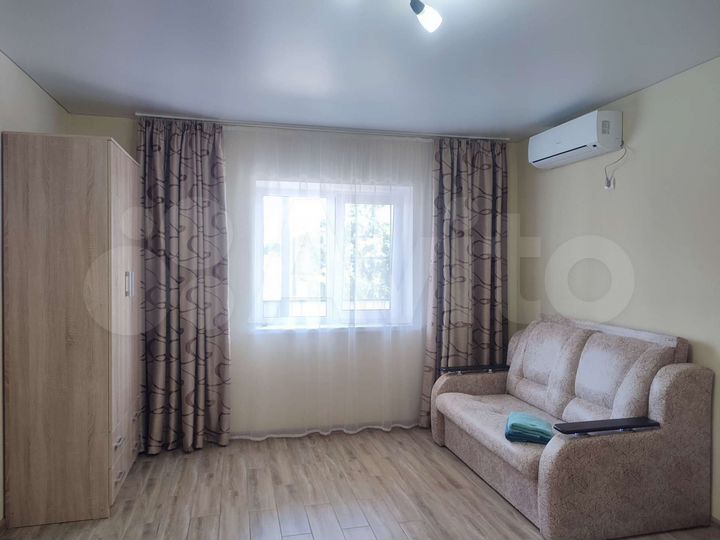 Комната 50 м², 1/2 эт.