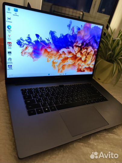 Honor\Core i5 1135G7\16 DDR4\512 SSD\Intel Iris Xe