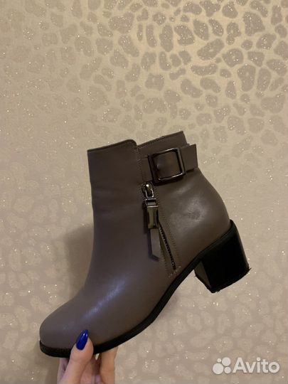 Сапоги женские