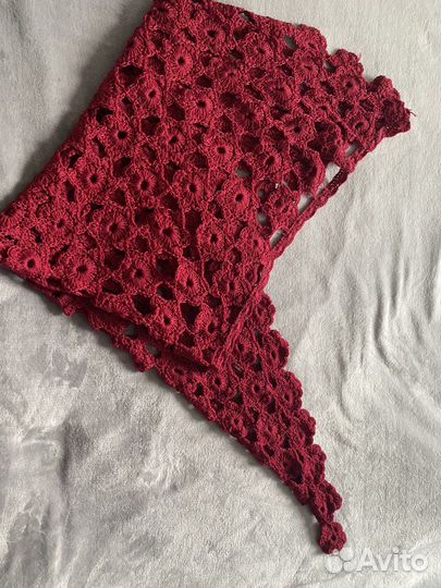 Вязаный платок шаль