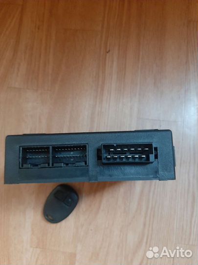 Блок управление центральным замком джили мк