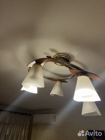 Люстра потолочная