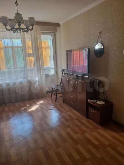 2-к. квартира, 50 м², 2/16 эт.