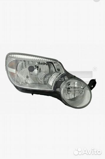Фара правая skoda yeti