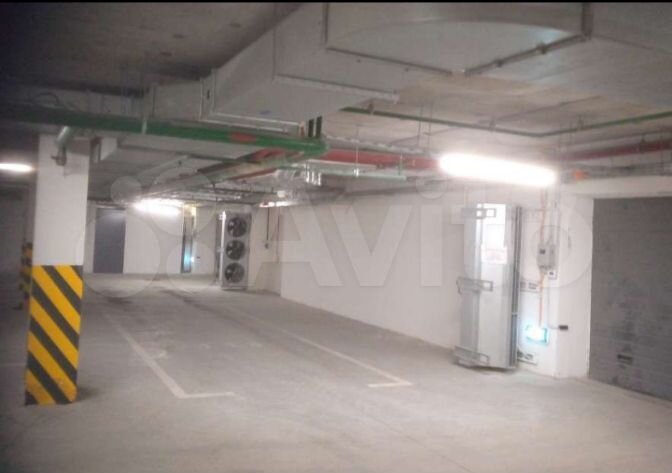 Машиноместо, 28 м²