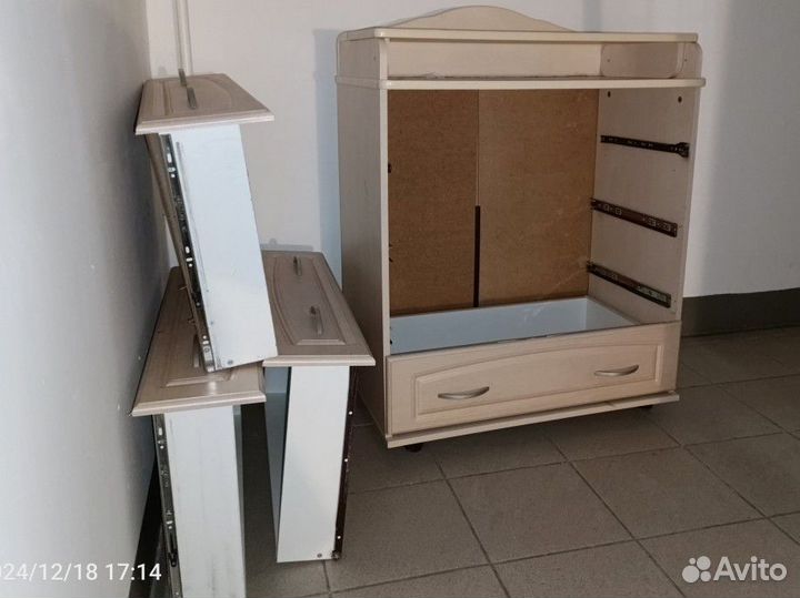 Шкафы и комоды бу