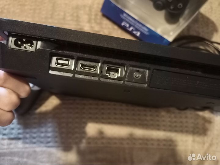 Sony playstation 4 slim 1tb