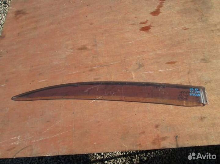 Ветровик задний правый Toyota Allion ZZT245 1ZZ-FE