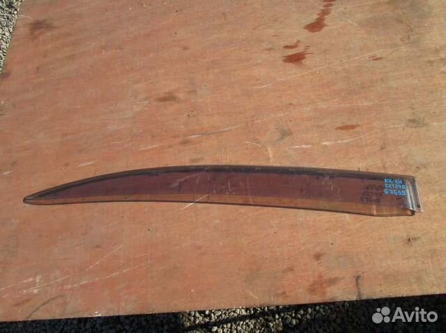 Ветровик задний правый Toyota Allion ZZT245 1ZZ-FE