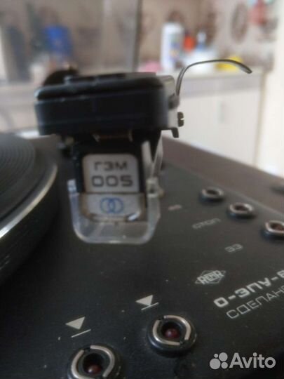 Проигрыватель винила радиотехника 001