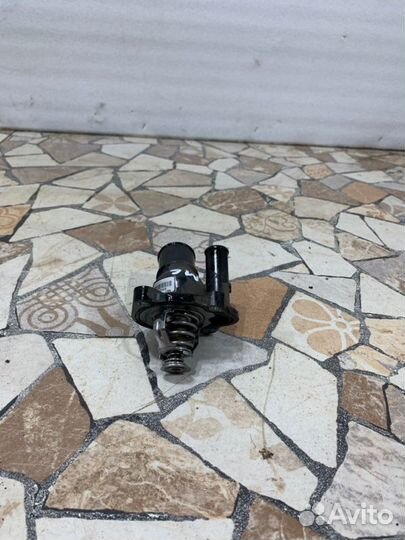 Термостат Mazda 6 седан 2.0 LF 2009