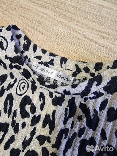 Платье для девочки gloria jeans 128 сост нового