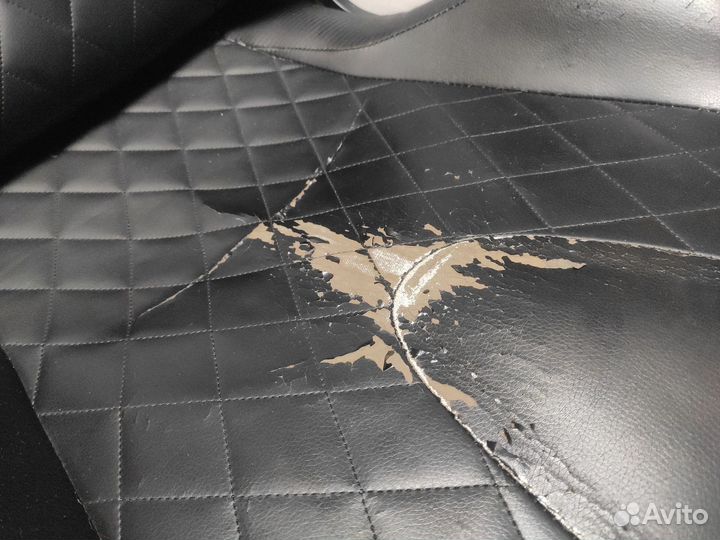 Кресло компьютерное игровое Corsair T1 Race