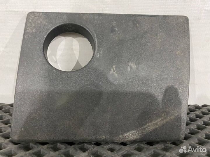 Накладка противотуманной фары Volvo FH4 82904526