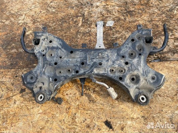 Hyundai Tucson 3 TL подрамник передний 2017