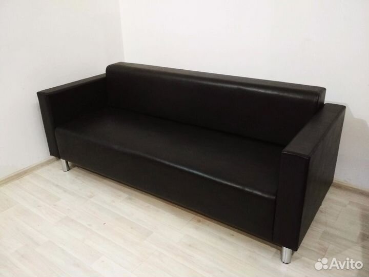 Диван офисный для посетителей (экокожа). Новый