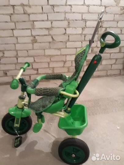 Детский трехколесный велосипед