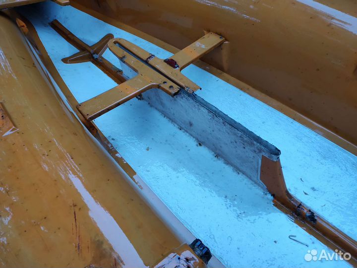 Швертбот 420