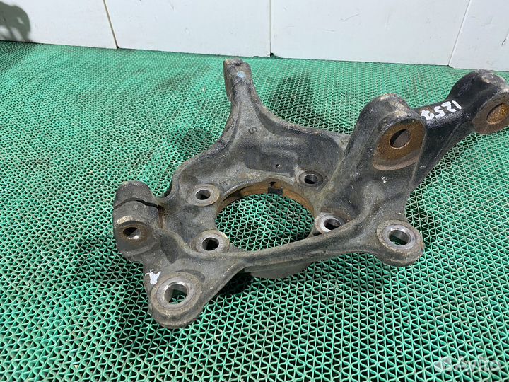 Кулак поворотный передний левый Mazda 6 GJ