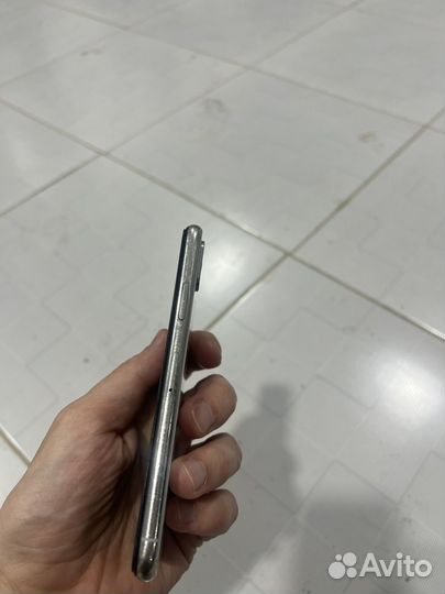 iPhone Xs, 256 ГБ