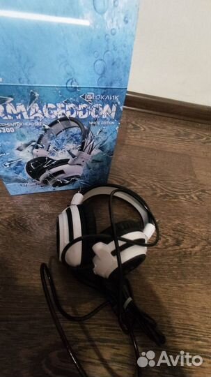Наушники Oklick HS-G 300 белыйИгровые