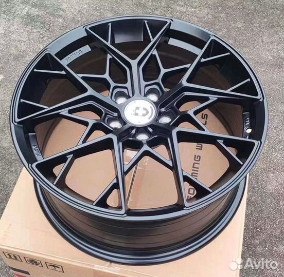 Кованые диски R21 Audi Q3