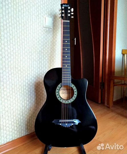 Гитара новая