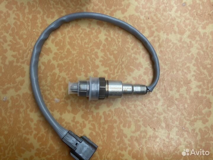 Кислородный датчик (лямбда зонд) 226906393r