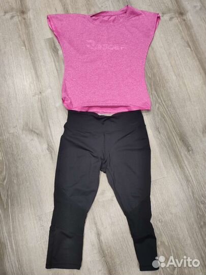 Костюм для фитнеса