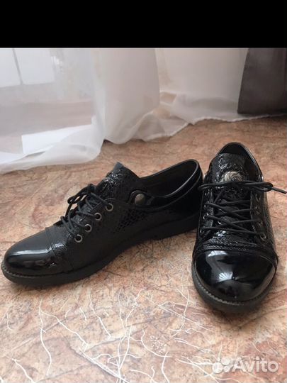 Ботинки женские