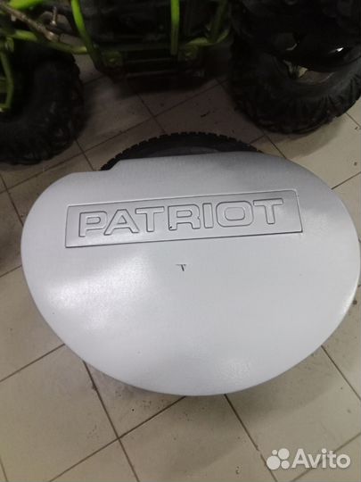 Заглушка багажника УАЗ Патриот