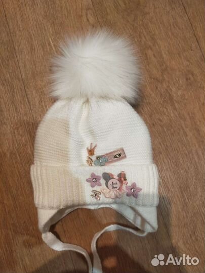 Шапка для девочки новая