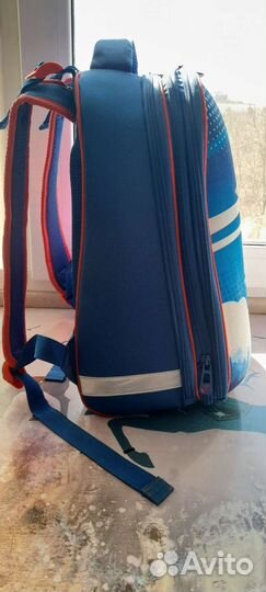 Школьный рюкзак