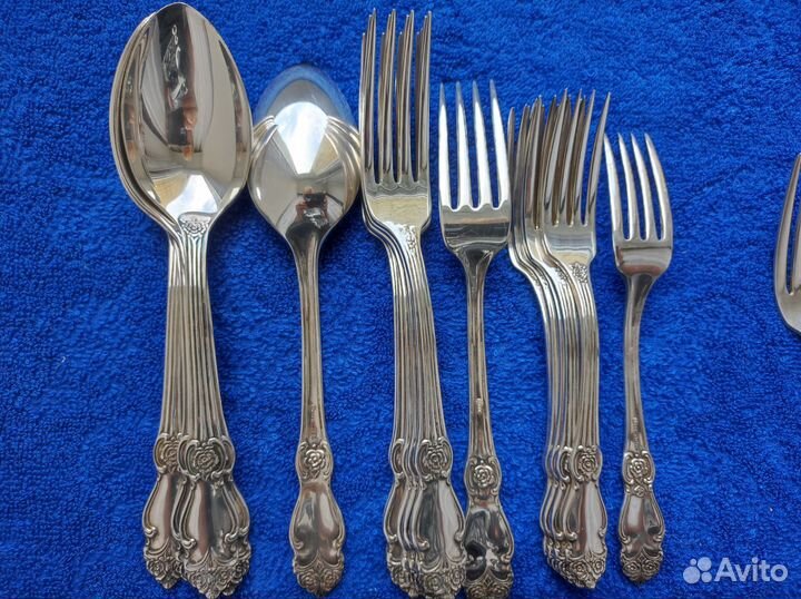 Столовые приборы 