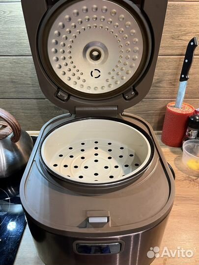 Мультиварка Marta