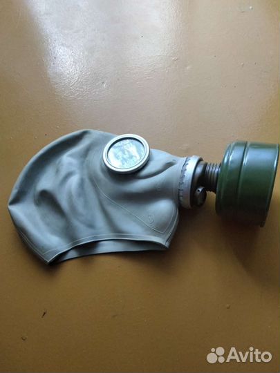 Противогаз