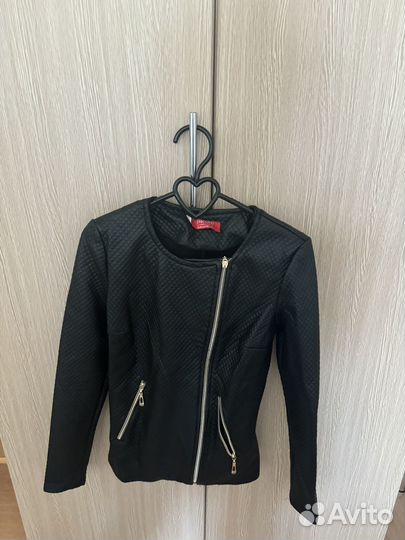 Спортивный костюм на девочку