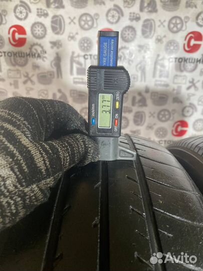 Yokohama dB Decibel E70 215/55 R17 93V