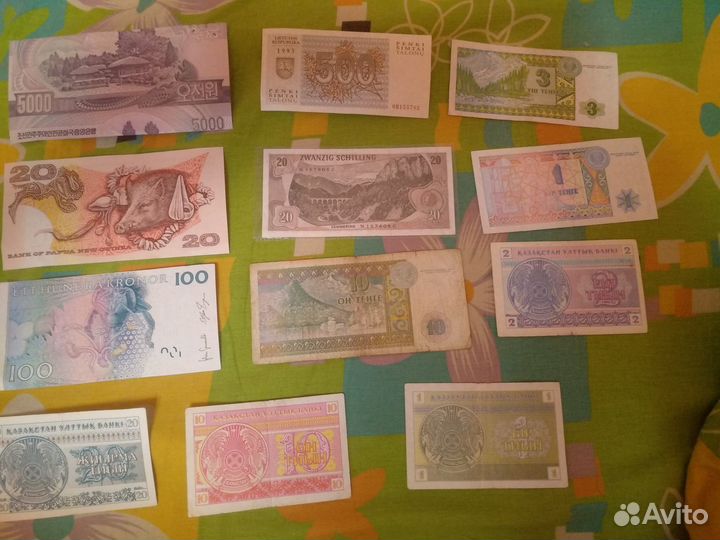Продаются банкноты стран мира