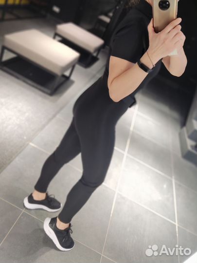 Комбинезон для фитнеса и йоги