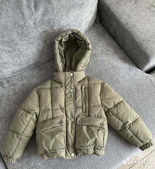 Куртка для девочки 110/116