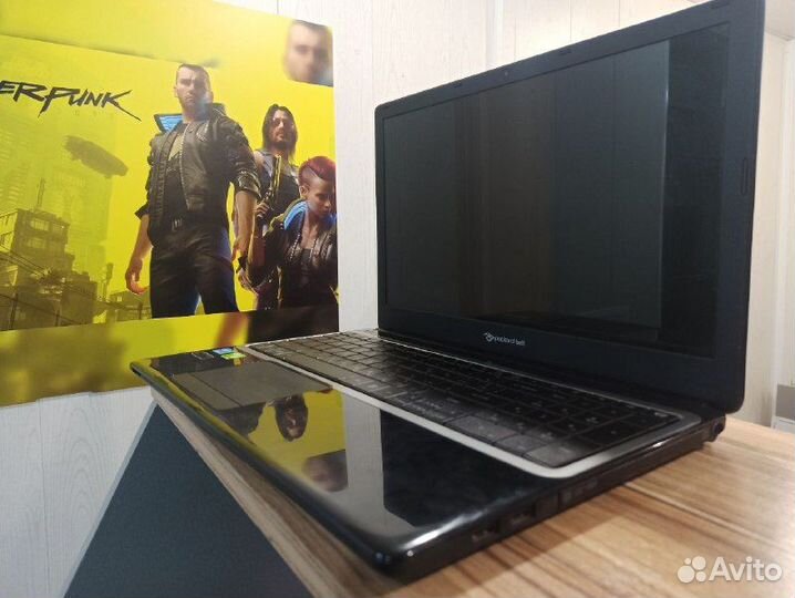 Мощный Acer i3/720m