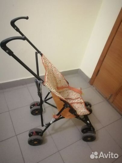 Прогулочная коляска трость