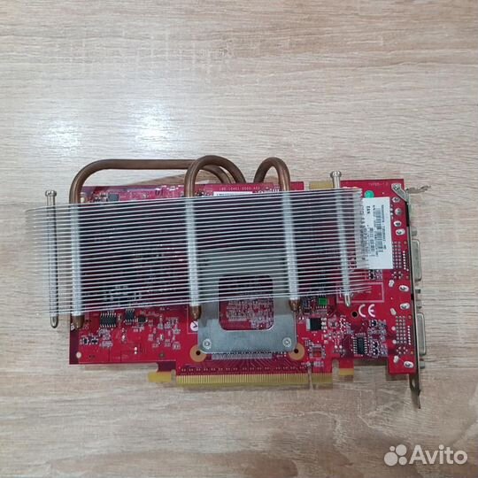 Видеокарта MSI 8600 GT 256 MB DDR3