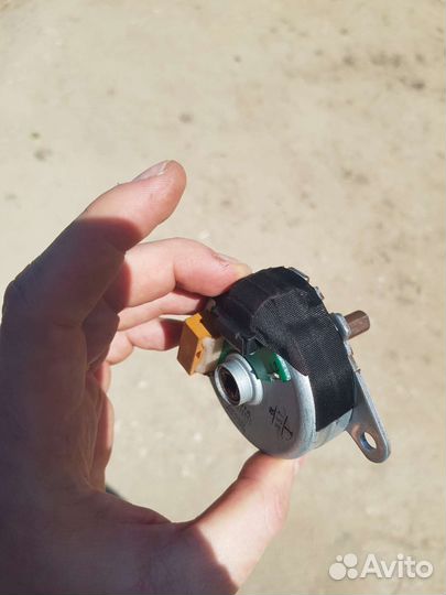 Моторчик рулевой колонки на Lexus ls430