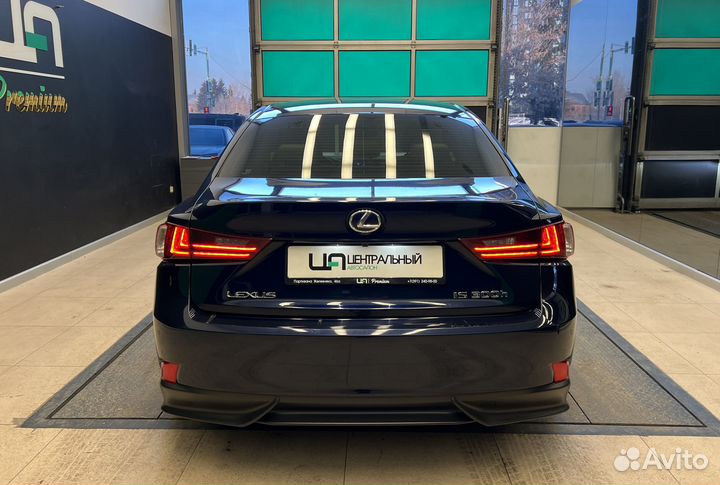 Lexus IS 2.5 CVT, 2013, 80 122 км