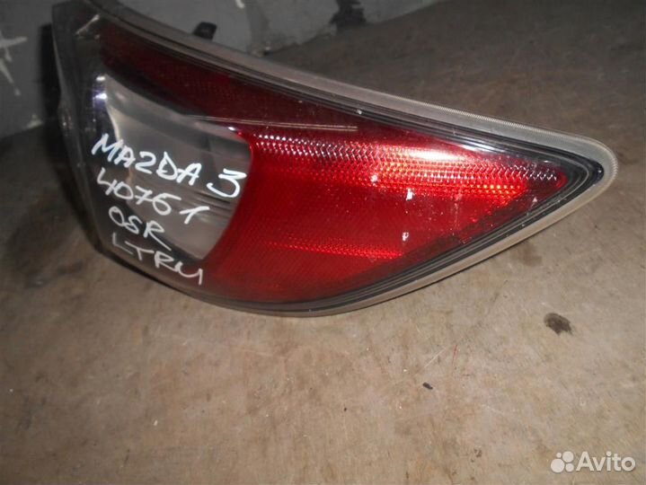 Фонарь задний наружный правый от Mazda Mazda 3 (B